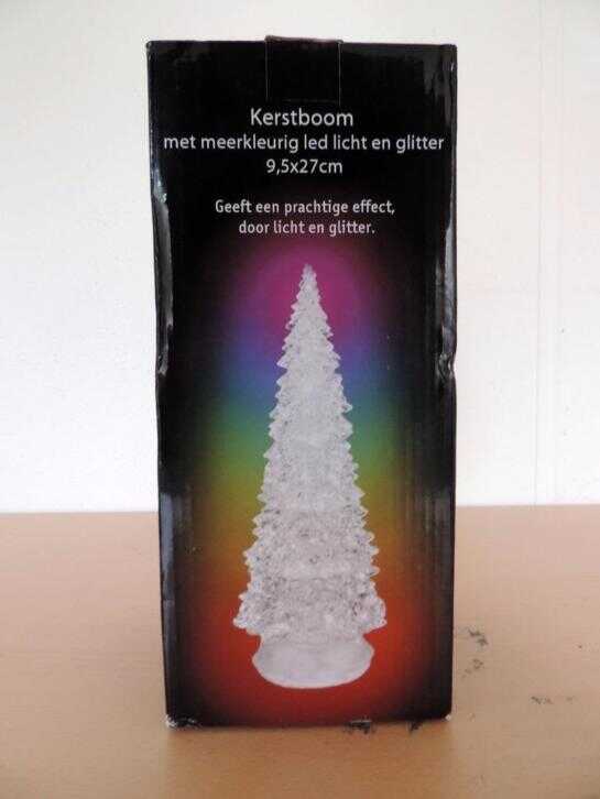 3255. TafelKerstboom van &quot;Glas&quot;